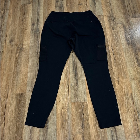 ATHLETA WOMENS HEADLANDS HYBRID TREK JOGGER PANTS BLACK SIZE 10 - Picture 2 of 8
